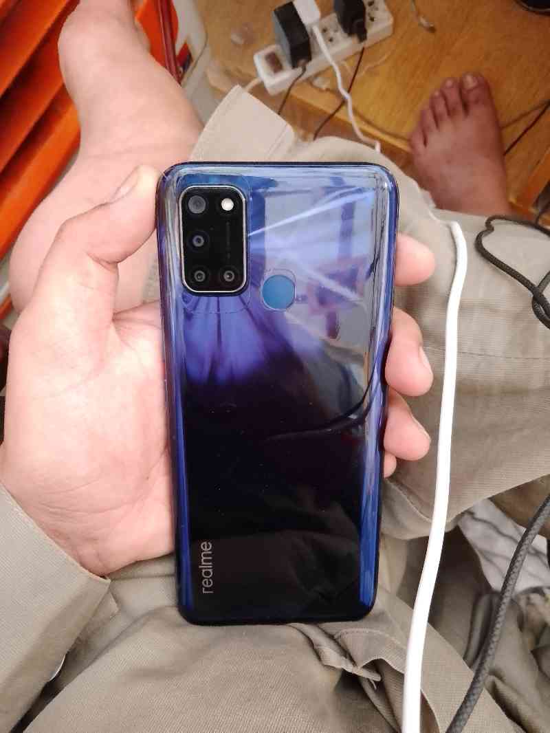 realme 5 second olx