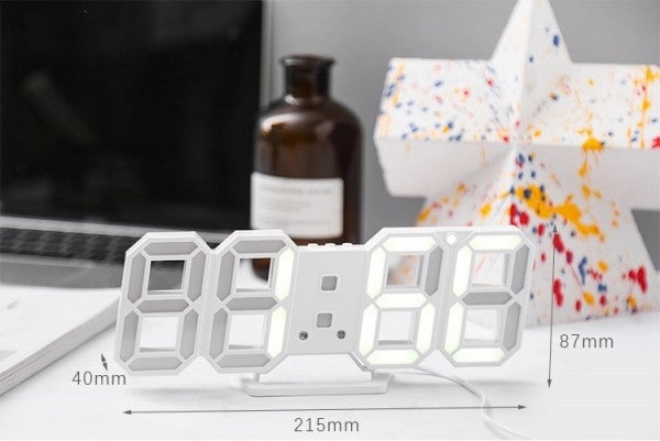 16588528093563D-clock-5-600x401-1.jpg