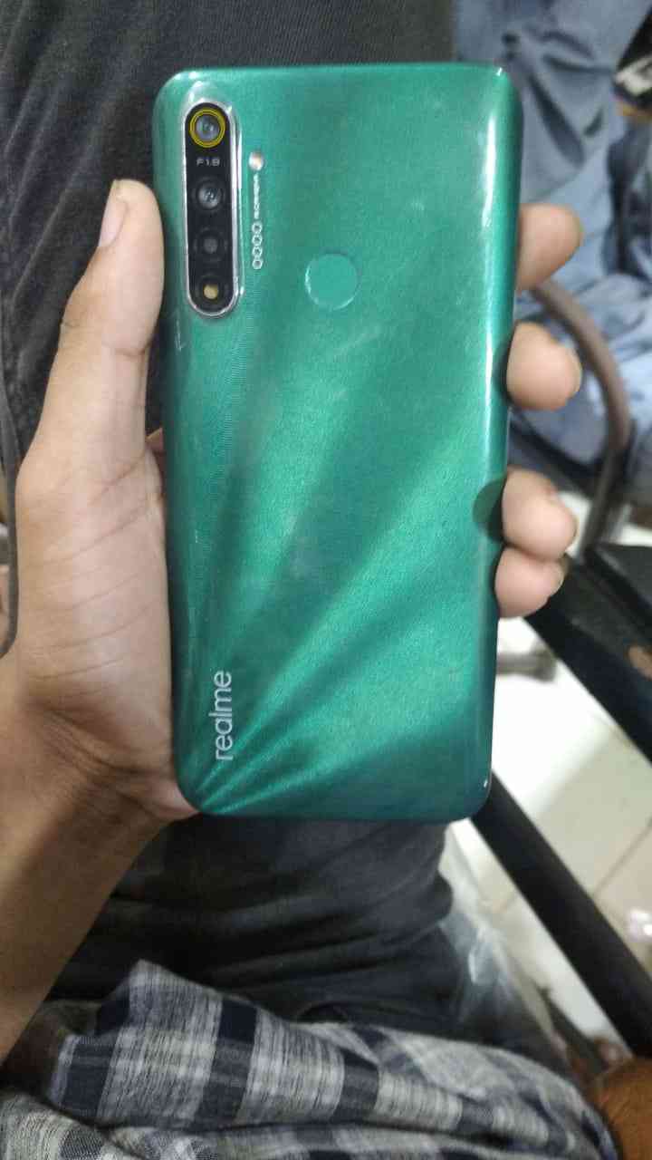 realme 5i olx