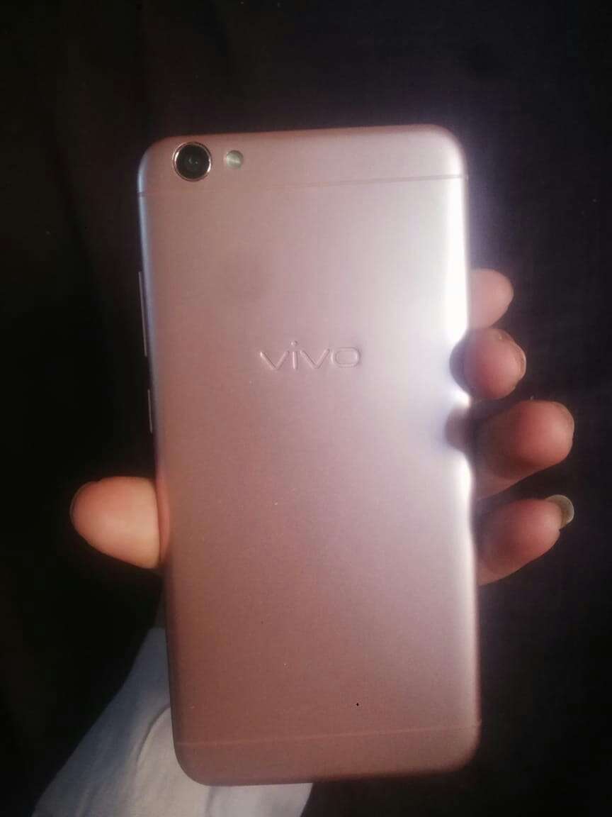 vivo y67 4.64