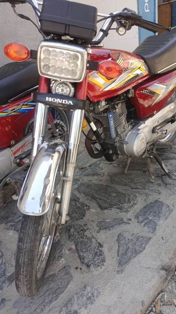 175492233922047823ced-dedc-435e-a985-d47222cfa907.jpg